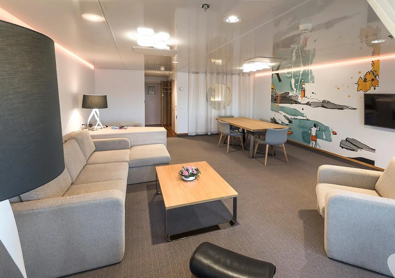 Viking Line Ferry Viking Cinderella - One-Way Journey From Stockholm To Helsinki Hotel Sweden